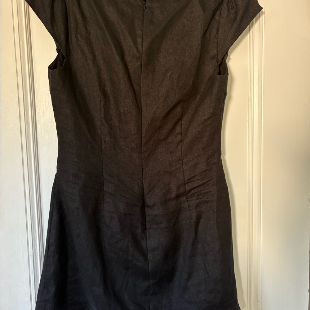 Ref linen cap sleeve dress, a sustainable short dress from Reformation Size 4 - Picture 5 of 5